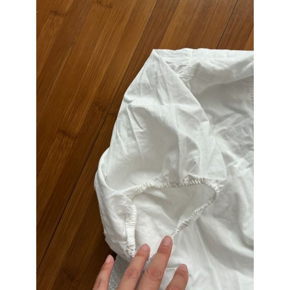 Abercrombie & Fitch White Puff Sleeve Blouse - Picture 4 of 4